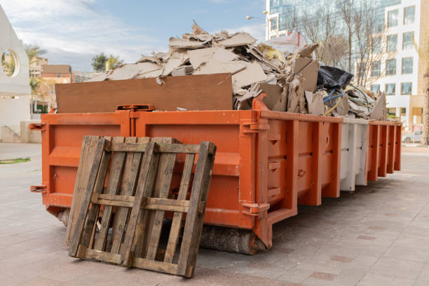 Best Construction Debris Removal  in Peru, IL